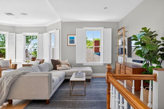 4 Mount Vernon Avenue PH, Boston, MA 02129