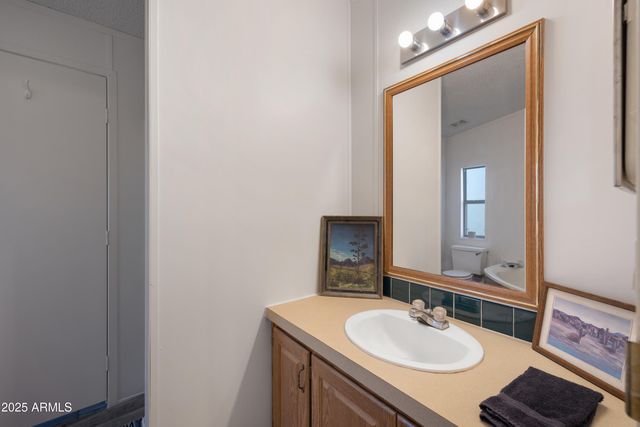 1802 E Campo Bello Drive 117, Phoenix, AZ 85022