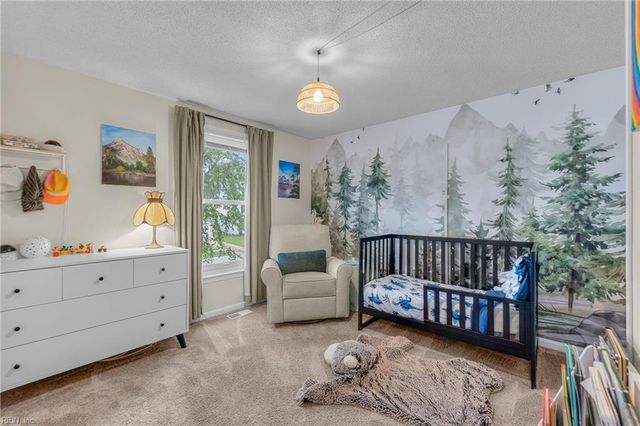 1077 Gauguin DR, Virginia Beach, VA 23454
