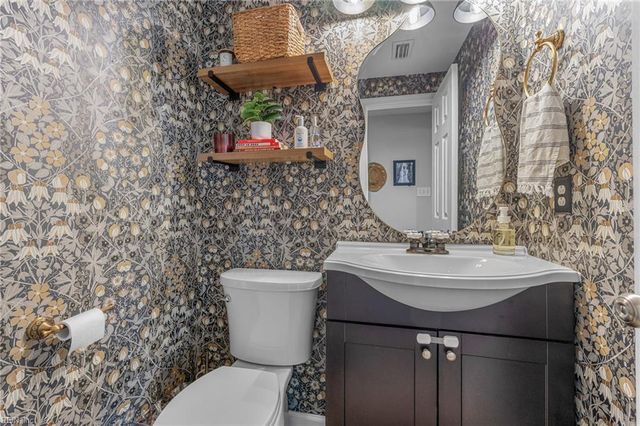 1077 Gauguin DR, Virginia Beach, VA 23454