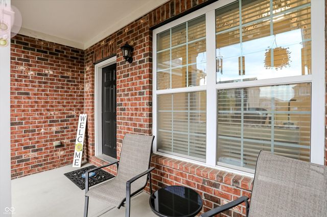 8814 New Heritage Court, Indianapolis, IN 46239