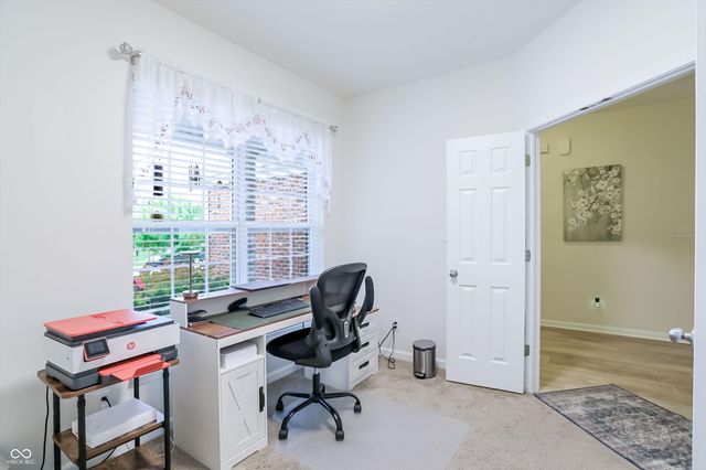 8814 New Heritage Court, Indianapolis, IN 46239