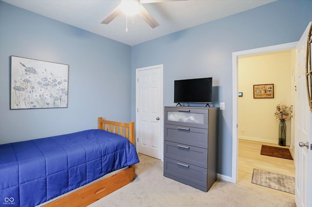 8814 New Heritage Court, Indianapolis, IN 46239