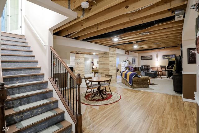 8814 New Heritage Court, Indianapolis, IN 46239
