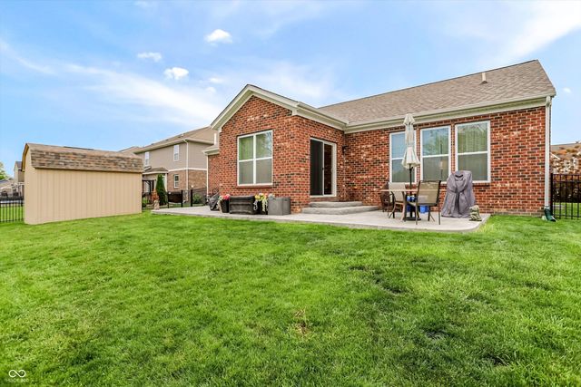 8814 New Heritage Court, Indianapolis, IN 46239