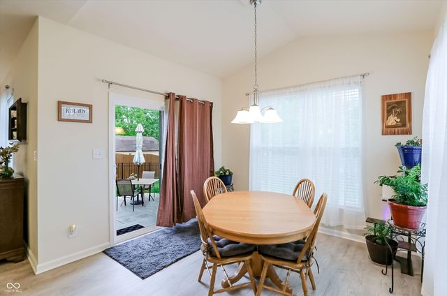 8814 New Heritage Court, Indianapolis, IN 46239