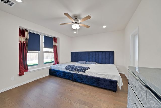 2425 Muirfield Drive, Little Elm, TX 75036