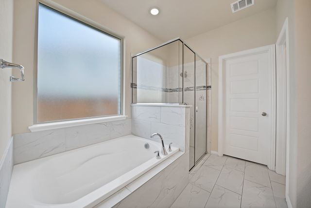 2425 Muirfield Drive, Little Elm, TX 75036