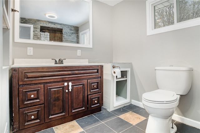 394 Laurelton Road, Irondequoit, NY 14609