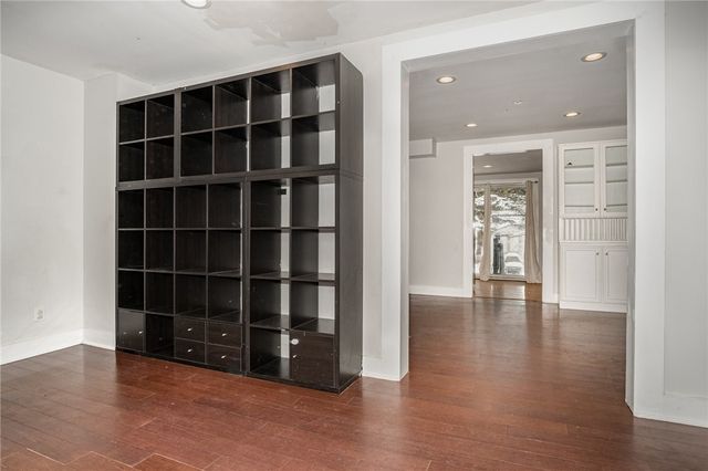 394 Laurelton Road, Irondequoit, NY 14609