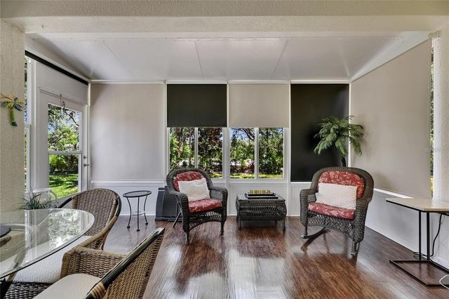 2068 SIFIELD GREENS WAY, Sun City Center, FL 33573