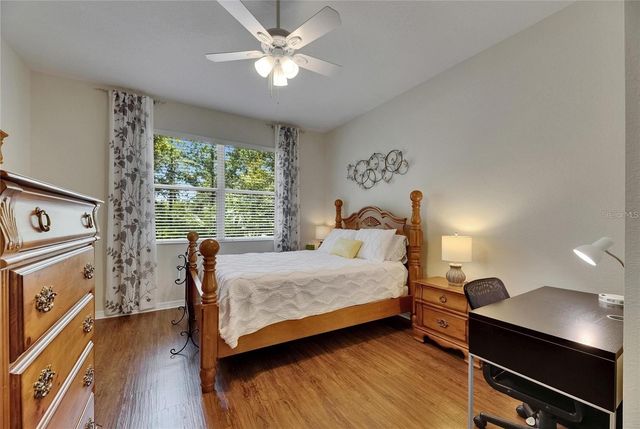 2068 SIFIELD GREENS WAY, Sun City Center, FL 33573