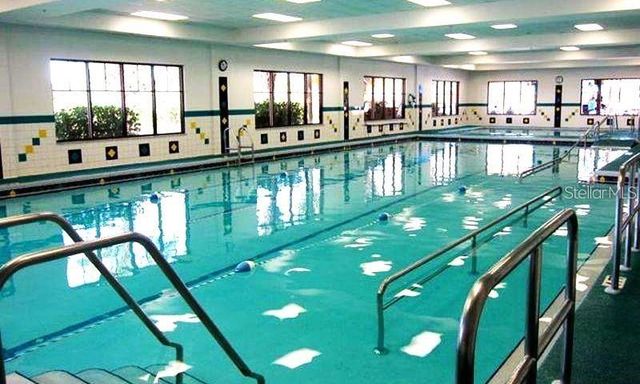 2068 SIFIELD GREENS WAY, Sun City Center, FL 33573