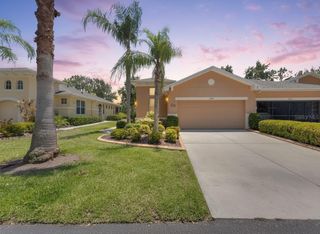2068 SIFIELD GREENS WAY, Sun City Center, FL 33573