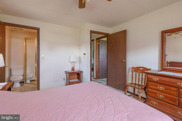 4843 HOMEVILLE RD, Cochranville, PA 19330