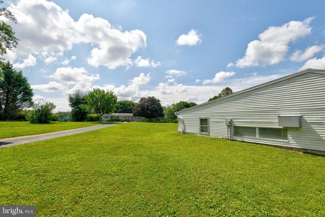 4843 HOMEVILLE RD, Cochranville, PA 19330