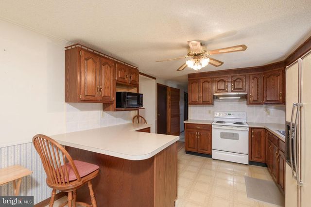 4843 HOMEVILLE RD, Cochranville, PA 19330
