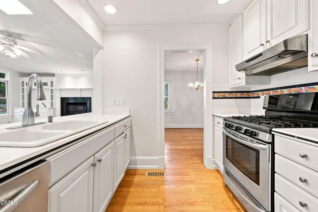 2721 Van Dyke Avenue, Raleigh, NC 27607