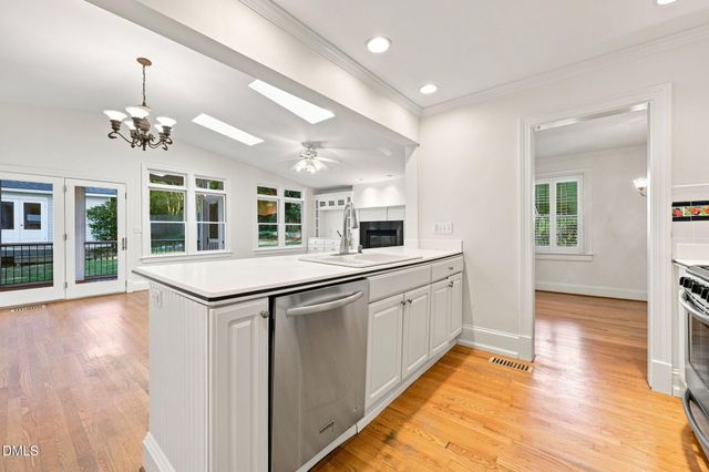 2721 Van Dyke Avenue, Raleigh, NC 27607
