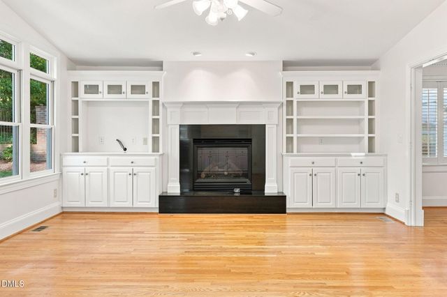 2721 Van Dyke Avenue, Raleigh, NC 27607