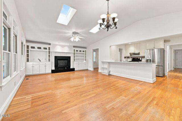 2721 Van Dyke Avenue, Raleigh, NC 27607