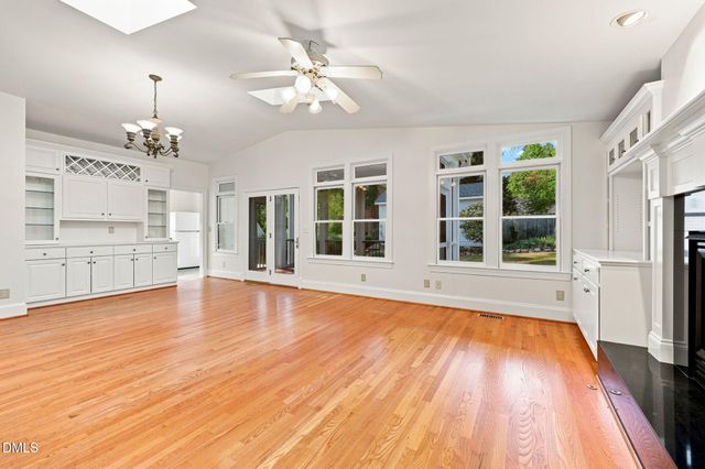2721 Van Dyke Avenue, Raleigh, NC 27607
