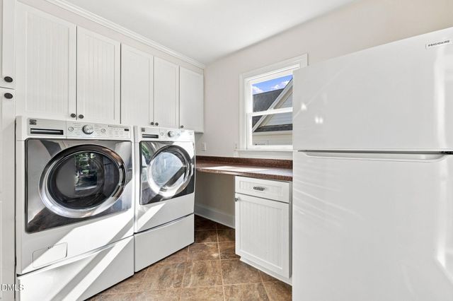 2721 Van Dyke Avenue, Raleigh, NC 27607