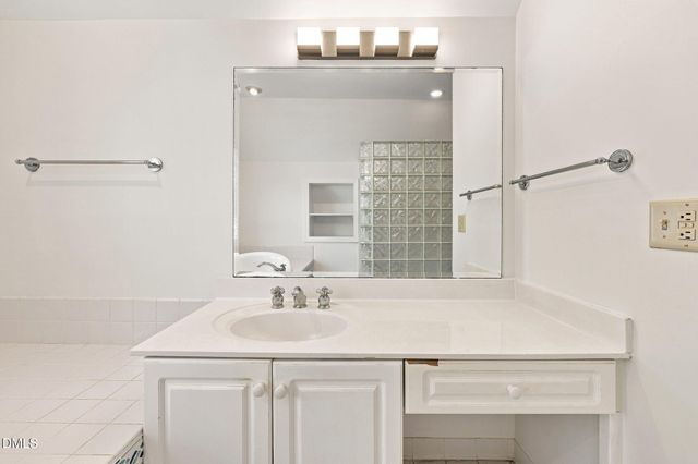 2721 Van Dyke Avenue, Raleigh, NC 27607