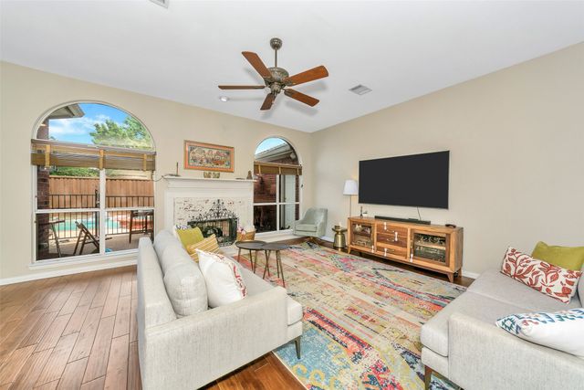 3608 Edgestone Drive, Plano, TX 75093