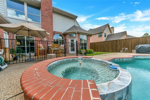 3608 Edgestone Drive, Plano, TX 75093