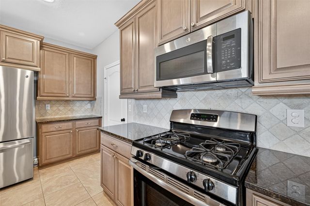 19323 S Cottonwood Green Lane, Cypress, TX 77433