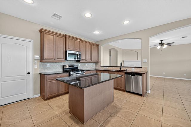 19323 S Cottonwood Green Lane, Cypress, TX 77433