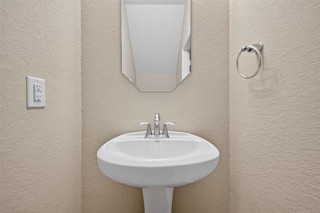 19323 S Cottonwood Green Lane, Cypress, TX 77433