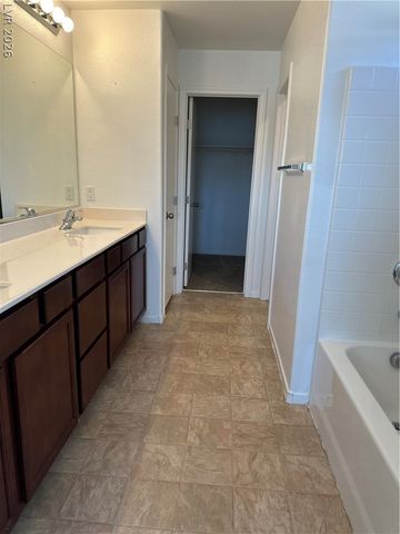 4917 QUIET MORNING Street, Las Vegas, NV 89122