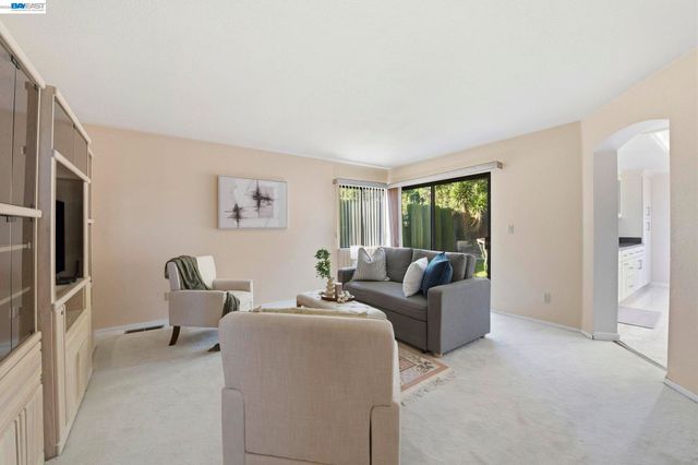 43884 Cameron Hills Drive, Fremont, CA 94539