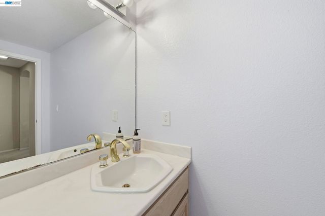 43884 Cameron Hills Drive, Fremont, CA 94539
