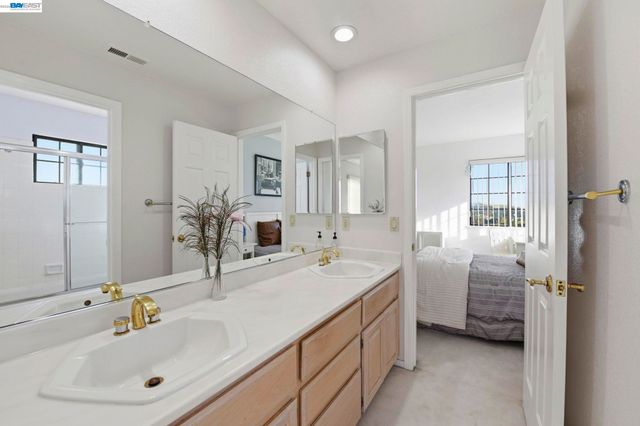 43884 Cameron Hills Drive, Fremont, CA 94539
