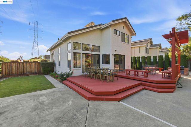 43884 Cameron Hills Drive, Fremont, CA 94539
