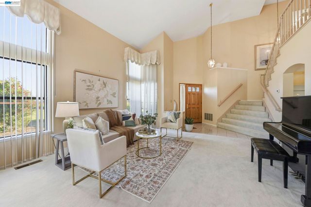43884 Cameron Hills Drive, Fremont, CA 94539