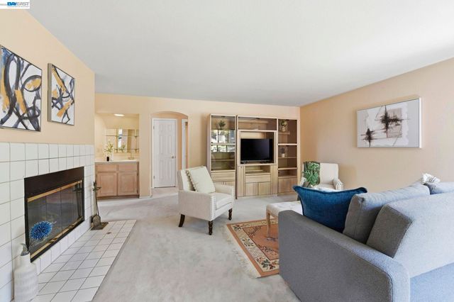 43884 Cameron Hills Drive, Fremont, CA 94539