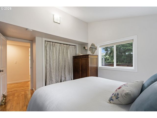 2434 Sw 6TH Ave, Camas, WA 98607