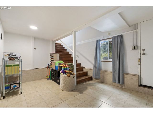 2434 Sw 6TH Ave, Camas, WA 98607