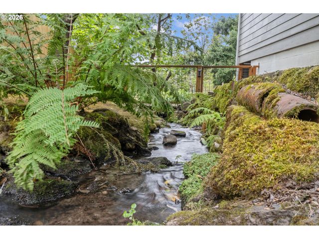 2434 Sw 6TH Ave, Camas, WA 98607