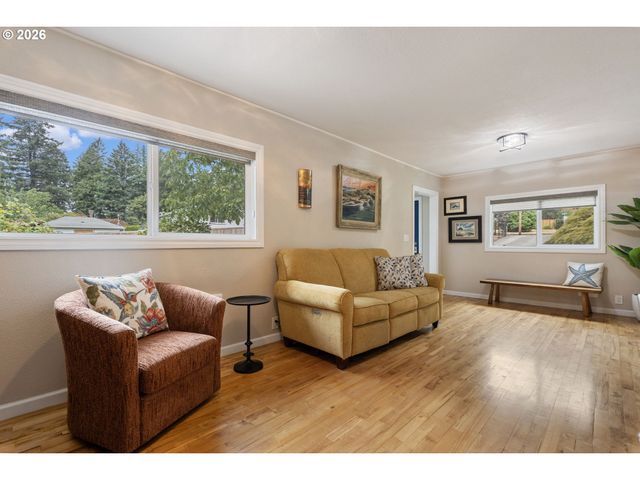 2434 Sw 6TH Ave, Camas, WA 98607