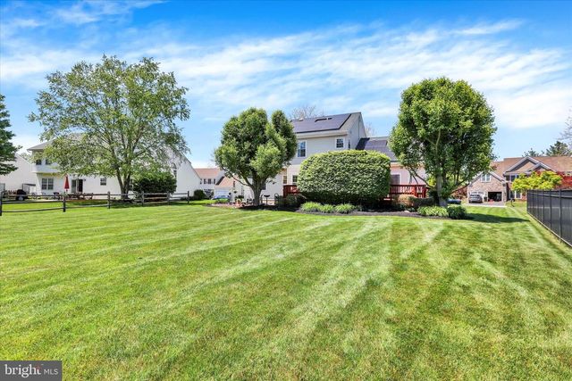 4829 GREEN HEATHER CT, Doylestown, PA 18902