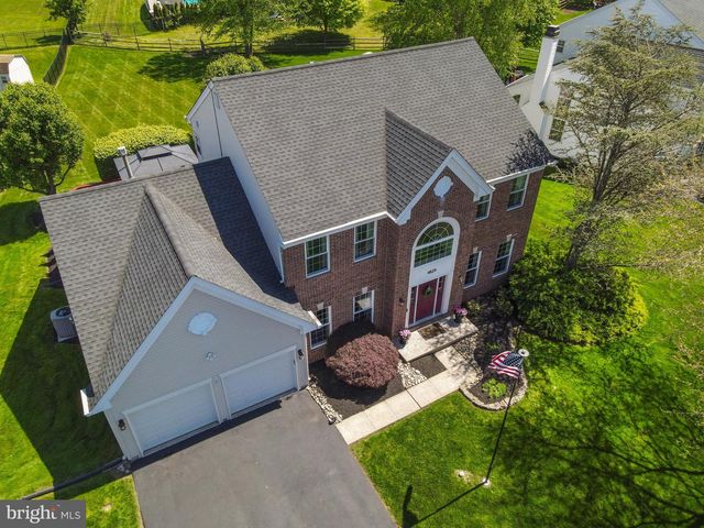 4829 GREEN HEATHER CT, Doylestown, PA 18902