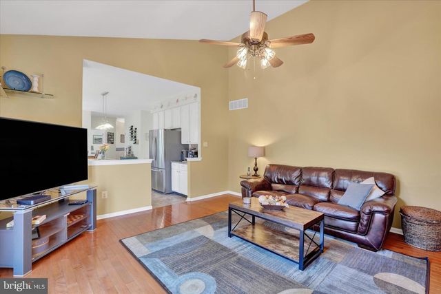 4829 GREEN HEATHER CT, Doylestown, PA 18902