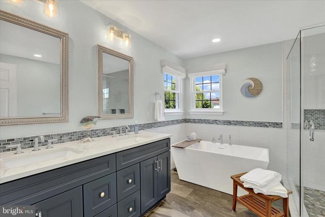 4829 GREEN HEATHER CT, Doylestown, PA 18902