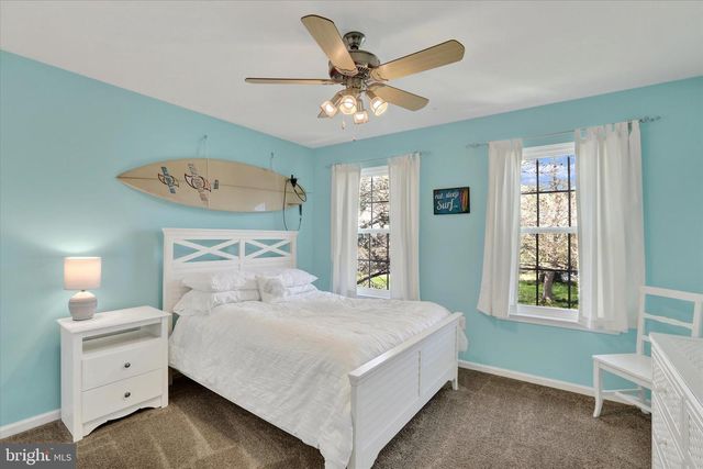 4829 GREEN HEATHER CT, Doylestown, PA 18902