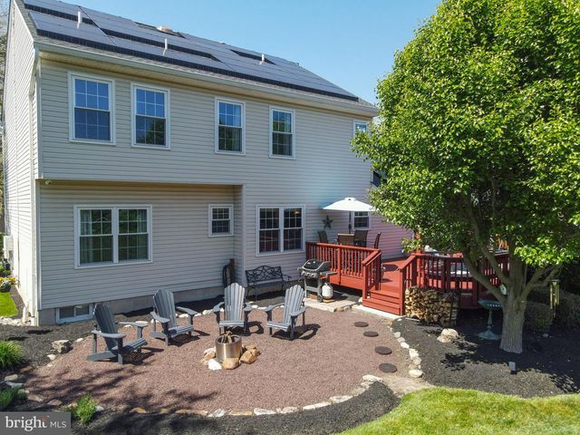 4829 GREEN HEATHER CT, Doylestown, PA 18902
